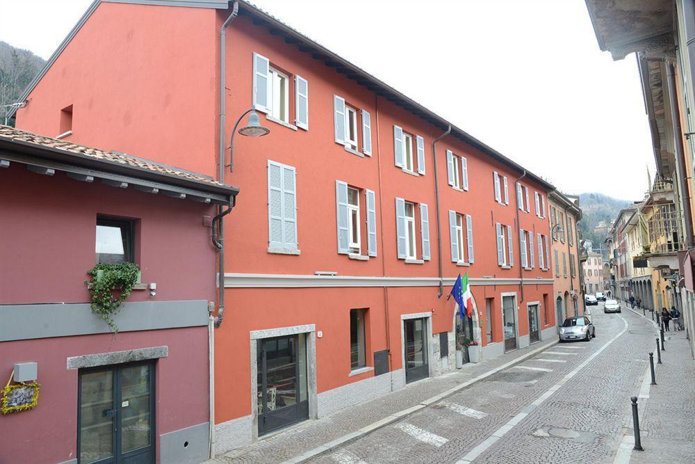 Hotel Borgo Antico Como Exterior photo